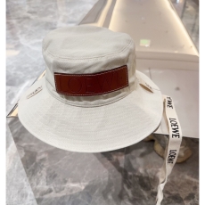 Loewe Caps